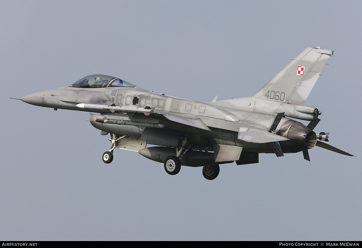 Aircraft Photo of 4060 | Lockheed Martin F-16CJ Fighting Falcon | Poland - Air Force | AirHistory.net #358319