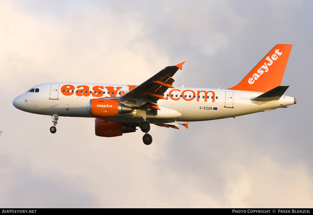 Aircraft Photo of G-EZGR | Airbus A319-111 | EasyJet | AirHistory.net #358348