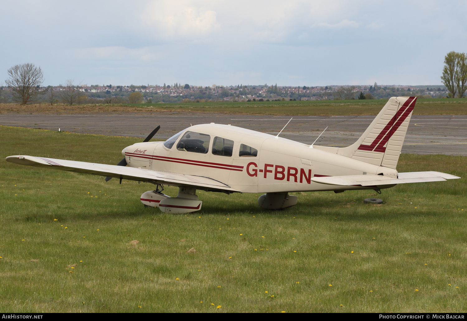 Aircraft Photo of G-FBRN | Piper PA-28-181 Archer II | AirHistory.net #358360