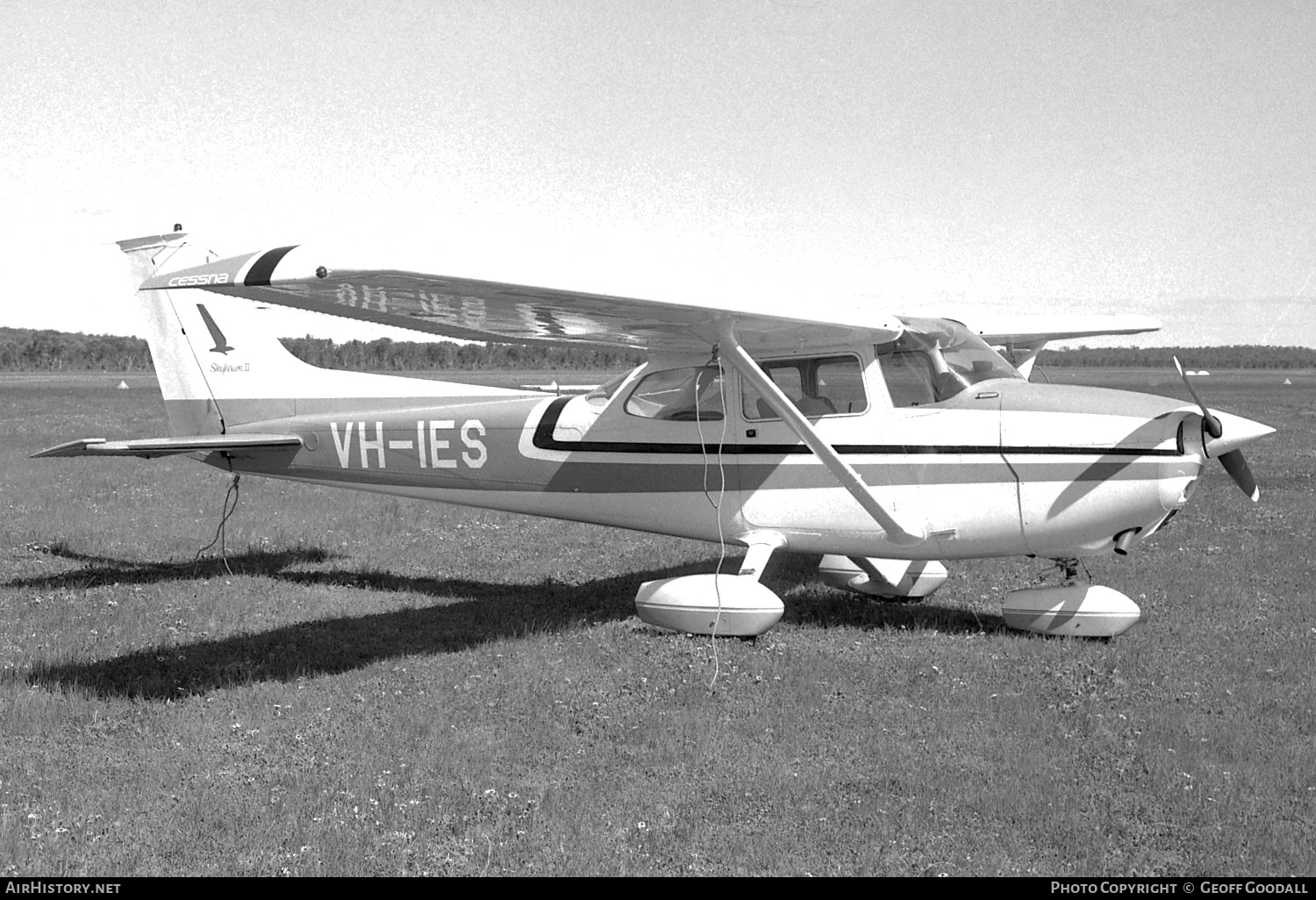 Aircraft Photo of VH-IES | Cessna 172M | AirHistory.net #358417