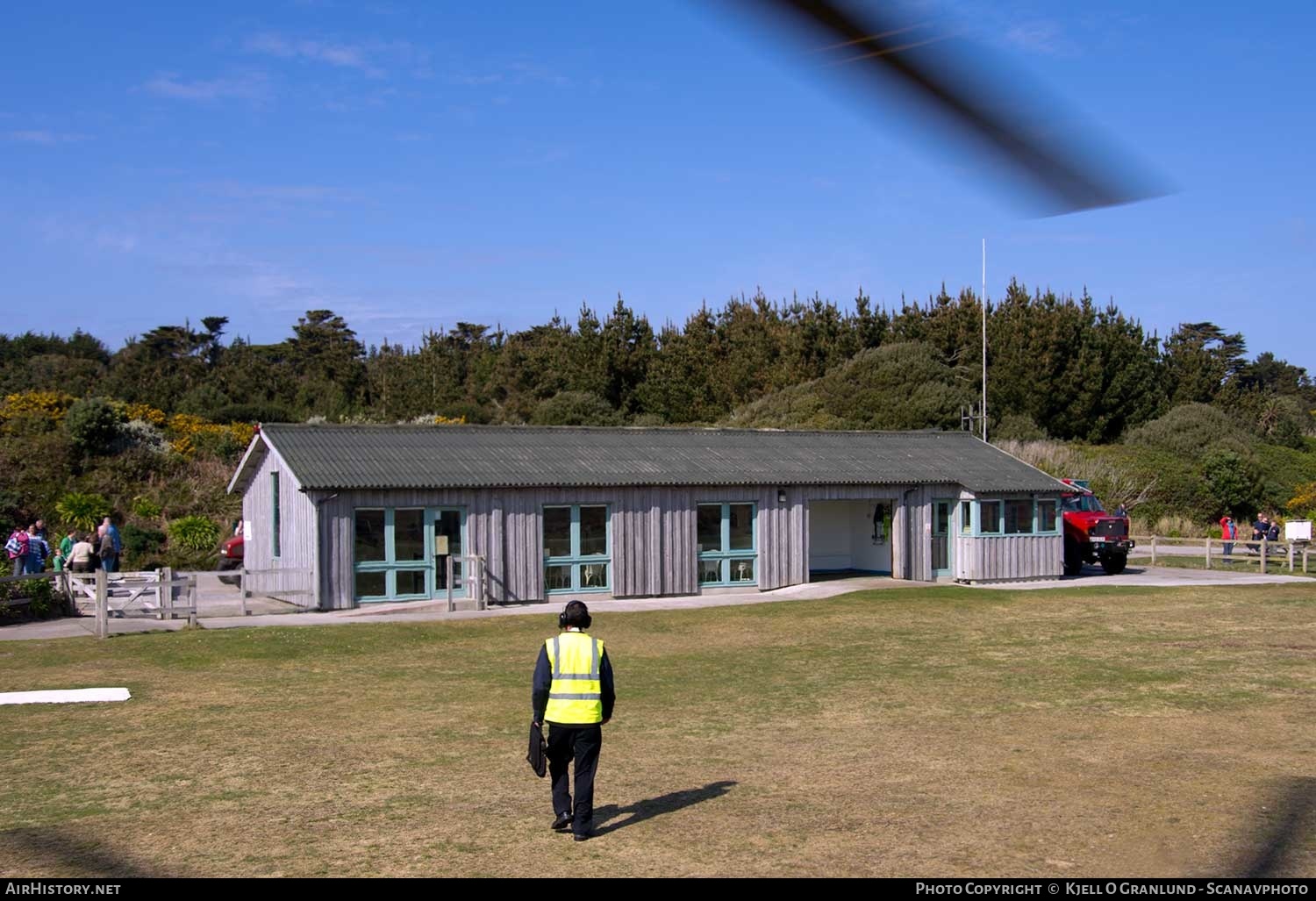 Airport photo of Tresco - Heliport (EGHT) in England, United Kingdom | AirHistory.net #358513