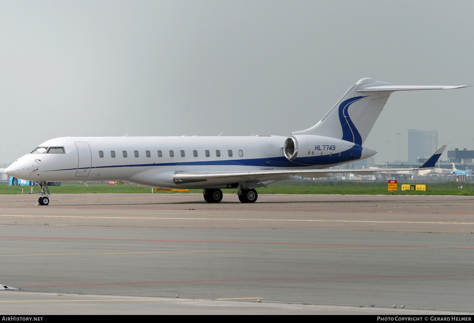 Aircraft Photo of HL7749 | Bombardier Global Express XRS (BD-700-1A10) | AirHistory.net #358553