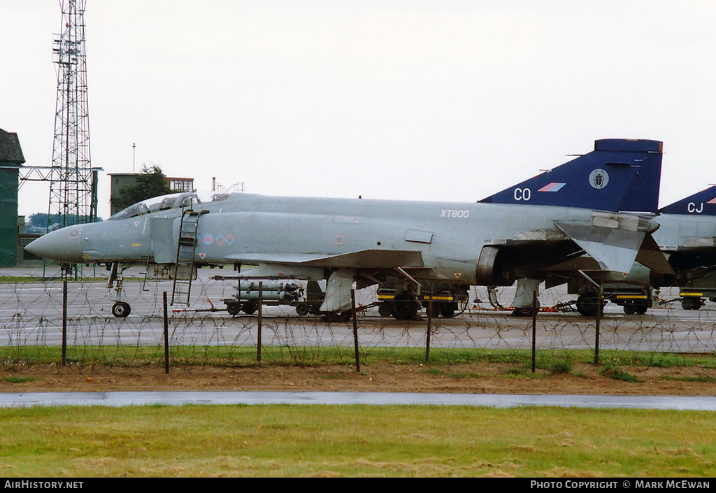 Aircraft Photo of XT900 | McDonnell Douglas F-4M Phantom FGR2 | UK - Air Force | AirHistory.net #358567