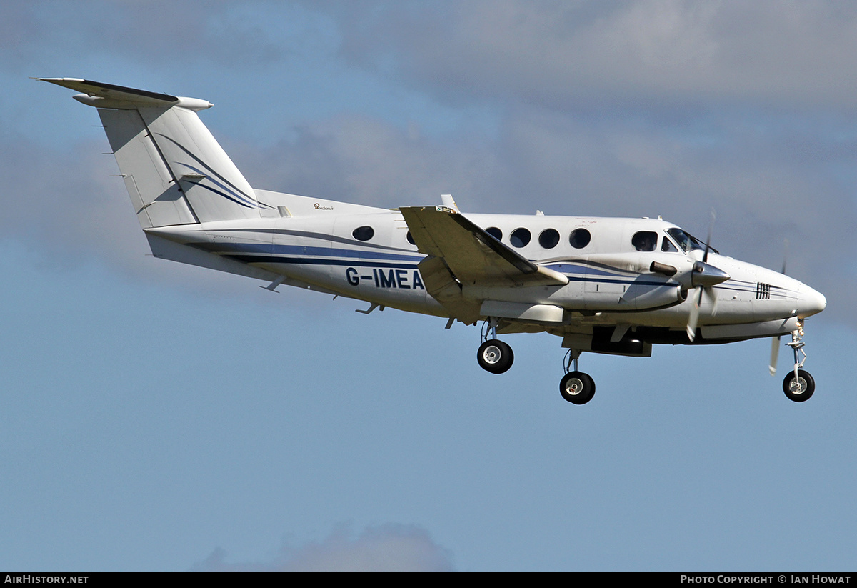 Aircraft Photo of G-IMEA | Beech 200 Super King Air | AirHistory.net #358579