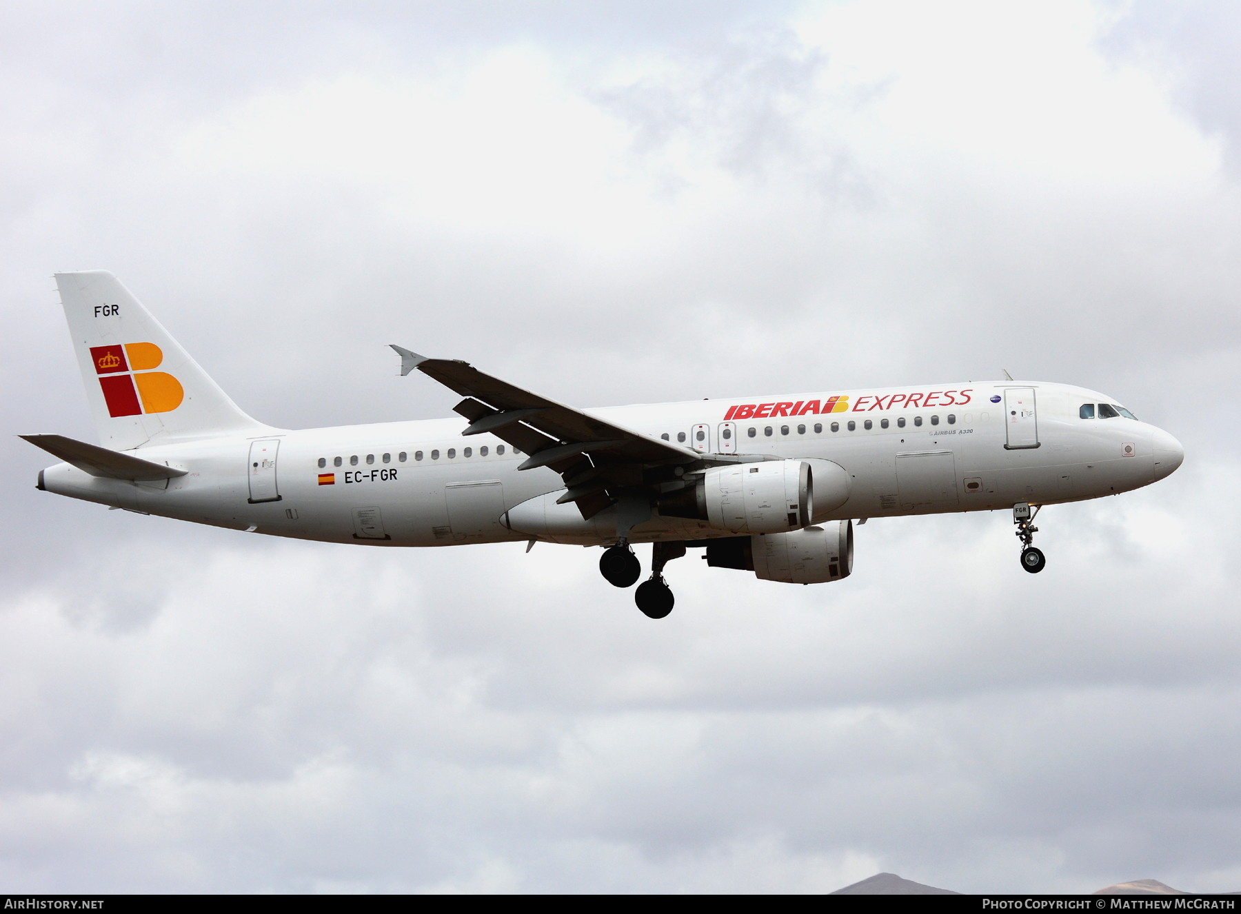 Aircraft Photo of EC-FGR | Airbus A320-211 | Iberia Express | AirHistory.net #358678