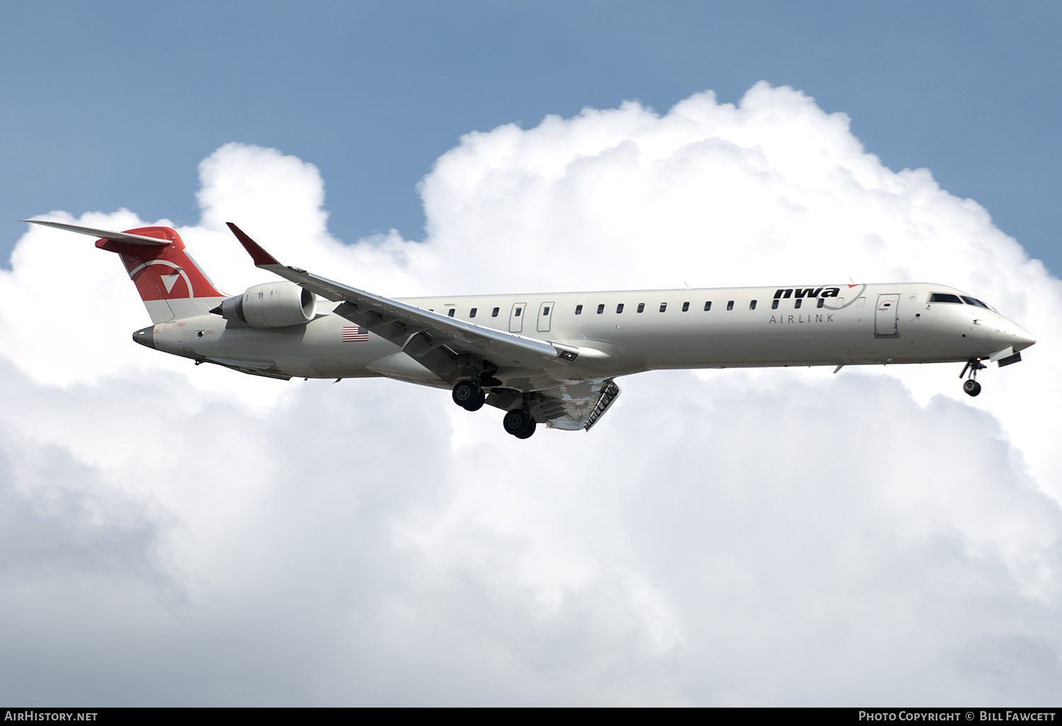 Aircraft Photo of N937XJ | Bombardier CRJ-900 (CL-600-2D24) | NWA Airlink | AirHistory.net #358706