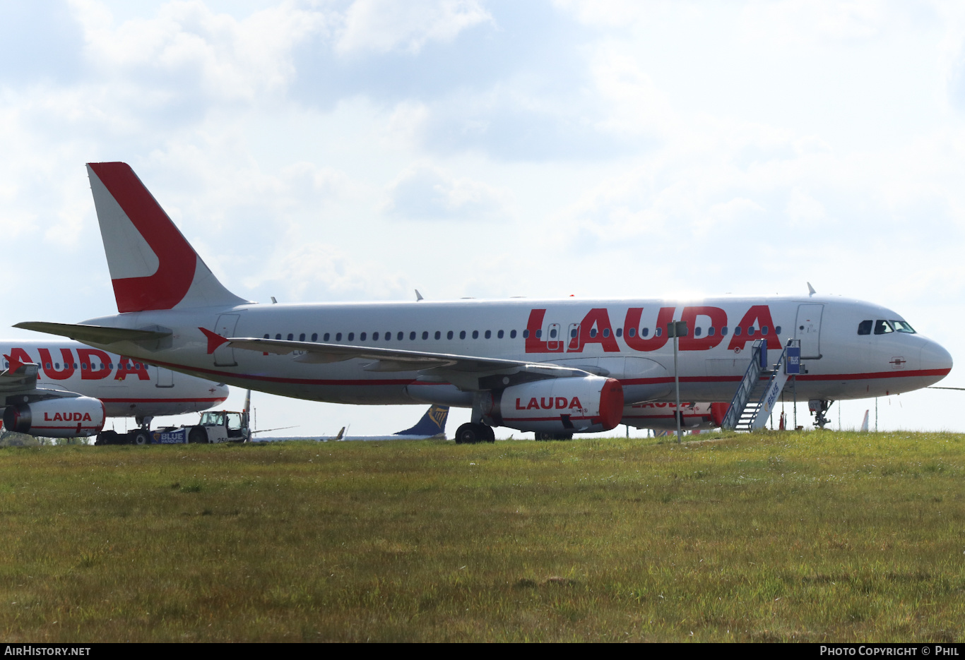 Aircraft Photo of 9H-LOT | Airbus A320-232 | Lauda Europe | AirHistory.net #358804