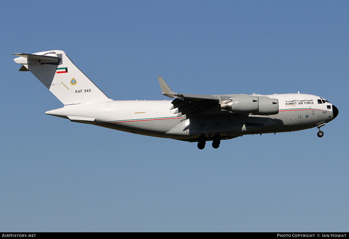 Aircraft Photo of KAF343 | Boeing C-17A Globemaster III | Kuwait - Air Force | AirHistory.net #358844