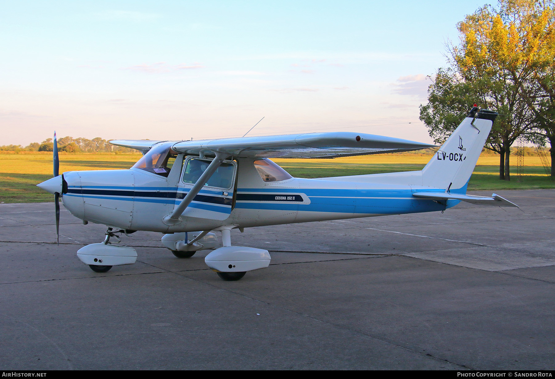 Aircraft Photo of LV-OCX | Cessna 152 | AirHistory.net #358845