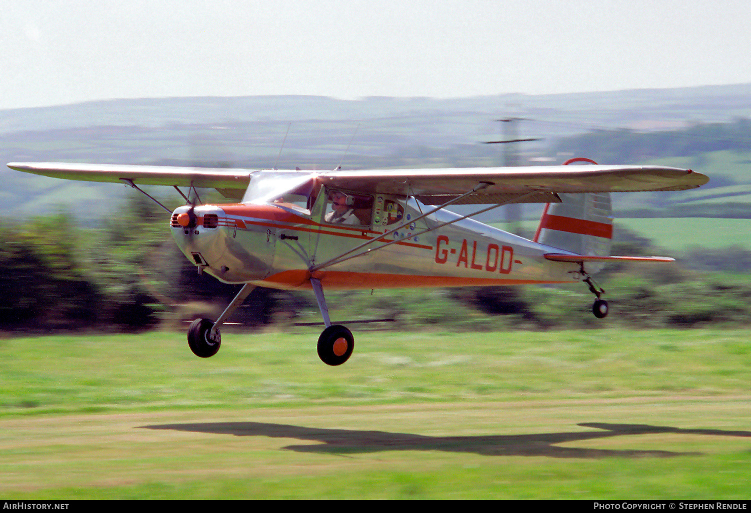 Aircraft Photo of G-ALOD / N2440V | Cessna 140 | AirHistory.net #358869