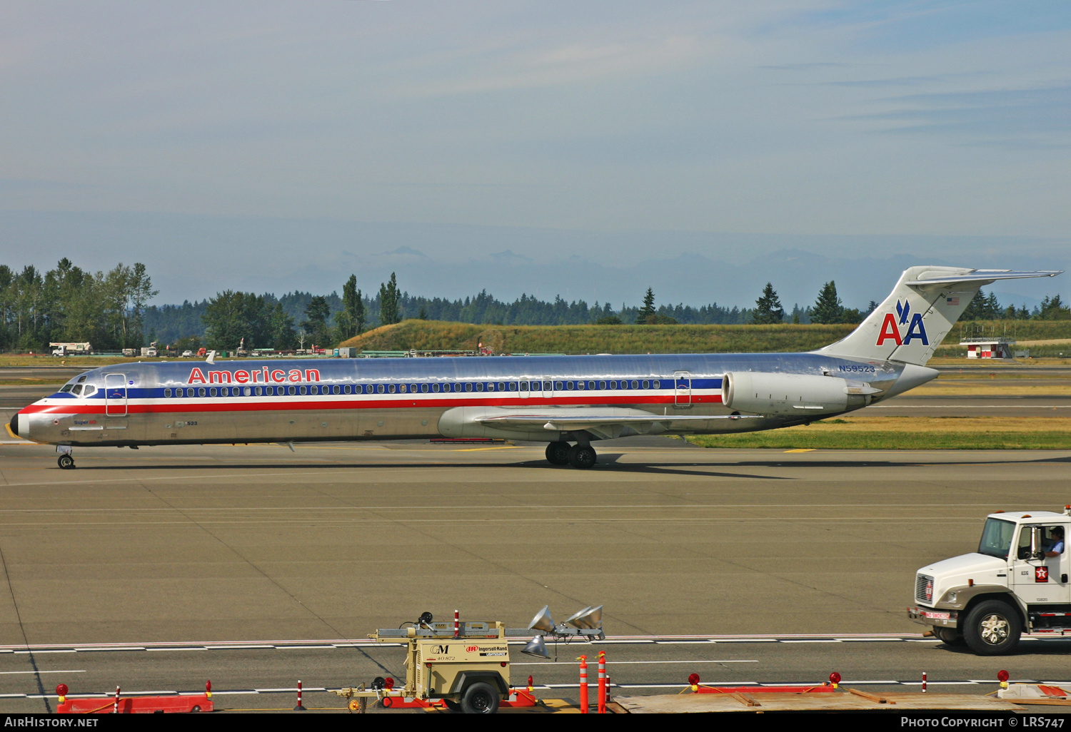 Aircraft Photo of N59523 | McDonnell Douglas MD-82 (DC-9-82) | American Airlines | AirHistory.net #358900