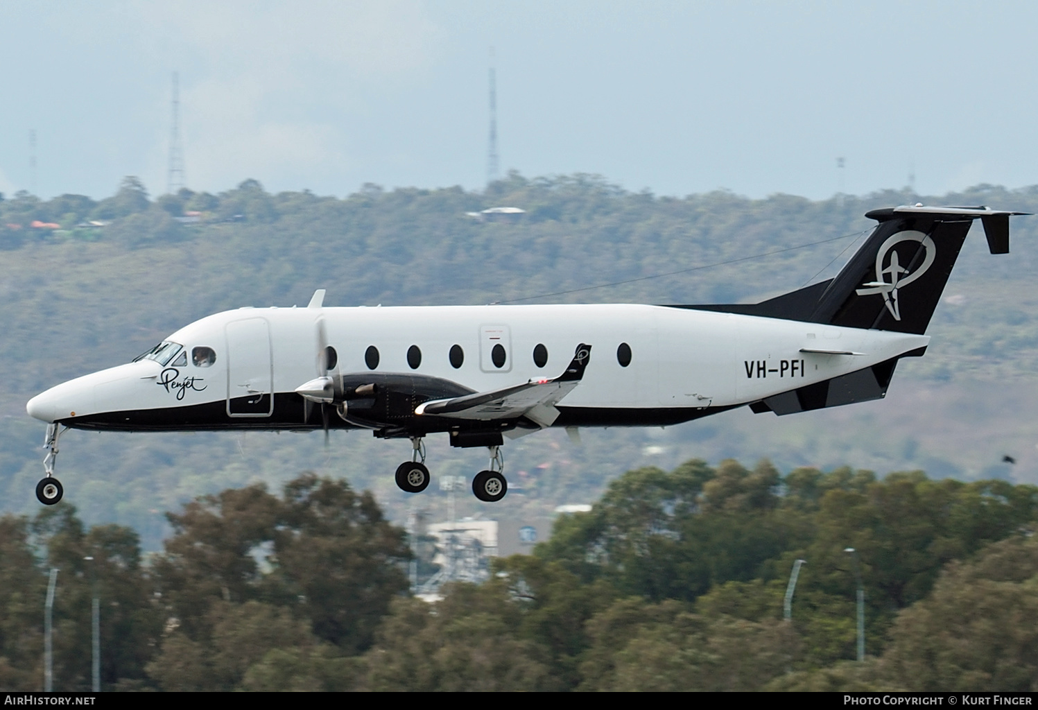 Aircraft Photo of VH-PFI | Beech 1900D | Penjet | AirHistory.net #359009