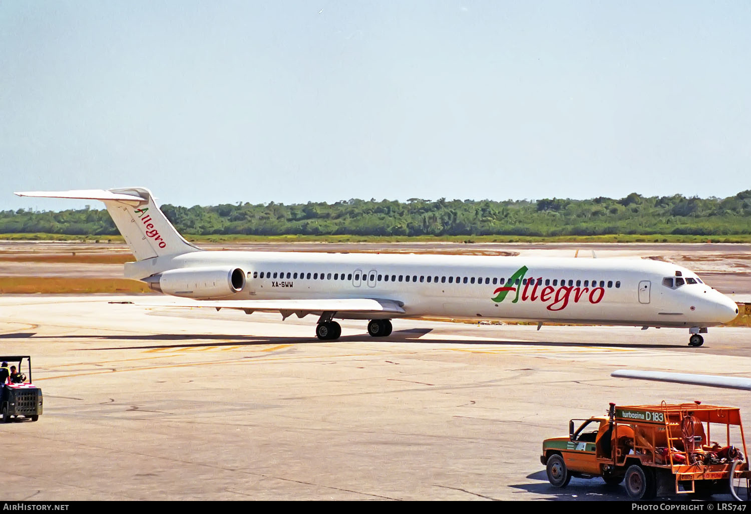 Aircraft Photo of XA-SWW | McDonnell Douglas MD-83 (DC-9-83) | Allegro Air | AirHistory.net #359014