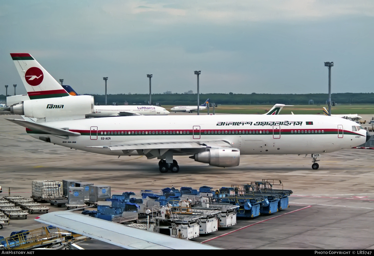 Aircraft Photo of S2-ACR | McDonnell Douglas DC-10-30 | Biman Bangladesh Airlines | AirHistory.net #359024
