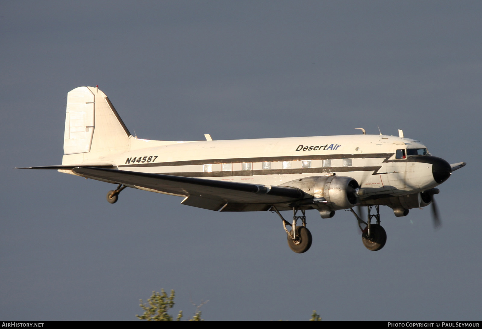 Aircraft Photo of N44587 | Douglas C-47A Skytrain | Desert Air | AirHistory.net #359039