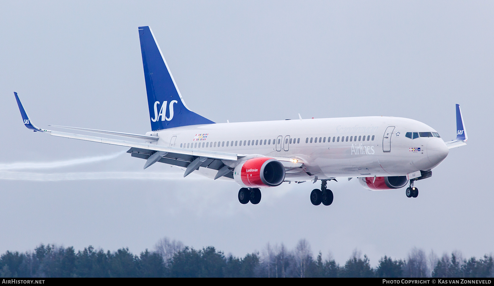 Aircraft Photo of LN-RGF | Boeing 737-86N | Scandinavian Airlines - SAS | AirHistory.net #359073