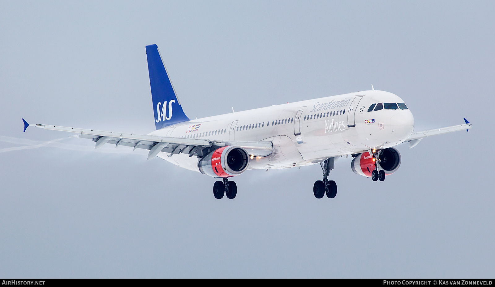 Aircraft Photo of OY-KBB | Airbus A321-232 | Scandinavian Airlines - SAS | AirHistory.net #359136