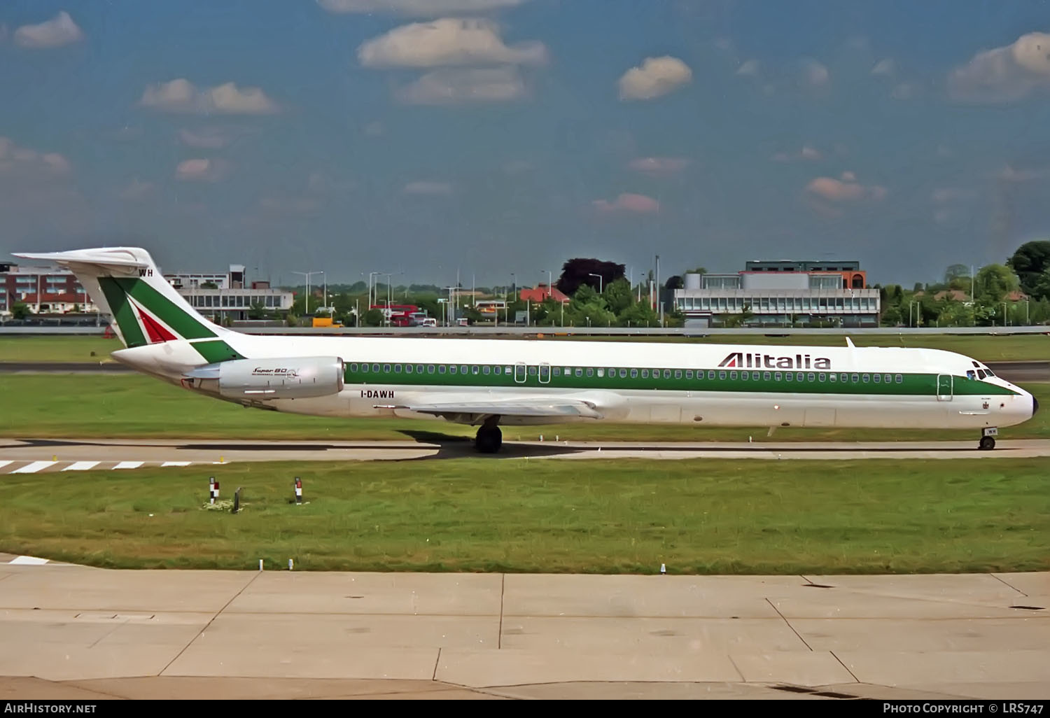 Aircraft Photo of I-DAWH | McDonnell Douglas MD-82 (DC-9-82) | Alitalia | AirHistory.net #359232