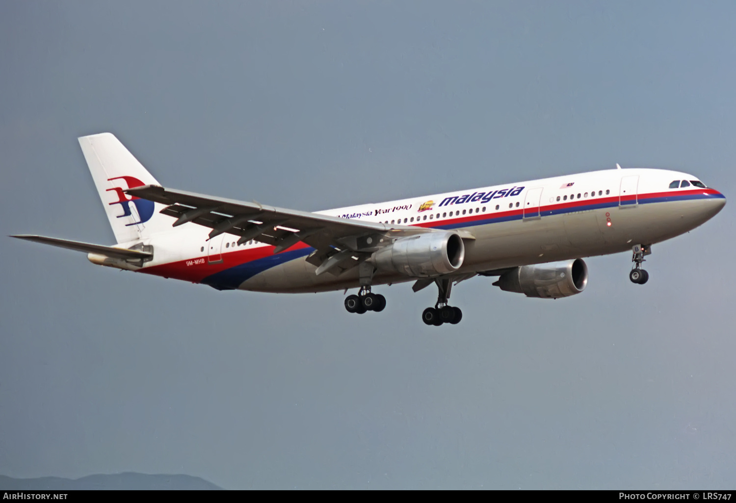 Aircraft Photo of 9M-MHB | Airbus A300B4-203 | Malaysia Airlines | AirHistory.net #359257