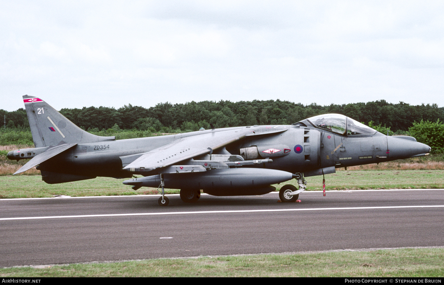 Aircraft Photo of ZD354 | British Aerospace Harrier GR5 | UK - Air Force | AirHistory.net #359259