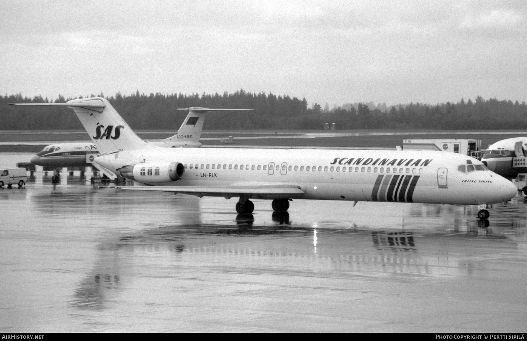Aircraft Photo of LN-RLK | McDonnell Douglas DC-9-41 | Scandinavian Airlines - SAS | AirHistory.net #359308