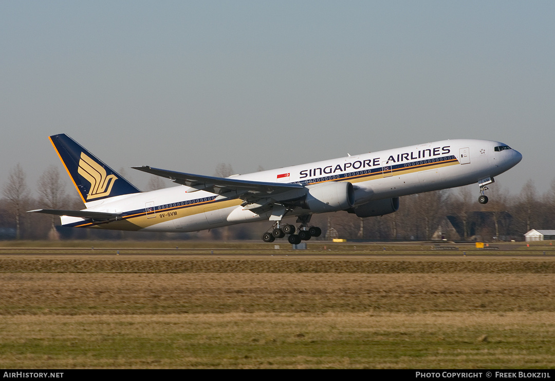 Aircraft Photo of 9V-SVM | Boeing 777-212/ER | Singapore Airlines | AirHistory.net #359329