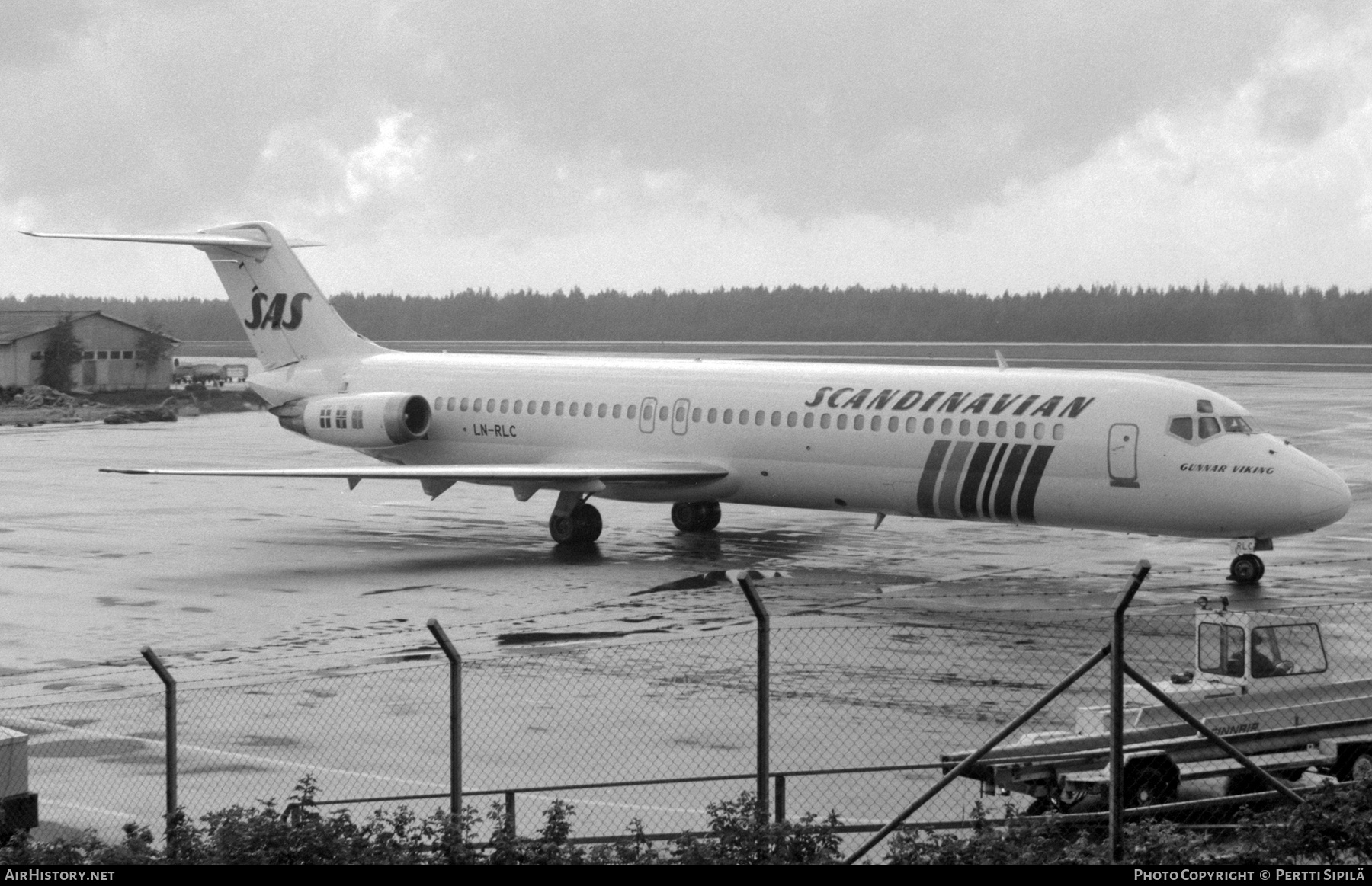 Aircraft Photo of LN-RLC | McDonnell Douglas DC-9-41 | Scandinavian Airlines - SAS | AirHistory.net #359341