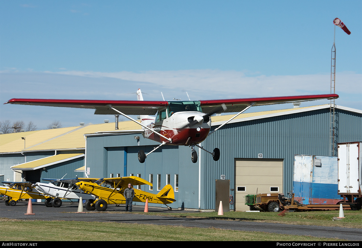 Aircraft Photo of C-GUJO | Cessna 172M Skyhawk II | AirHistory.net #359503