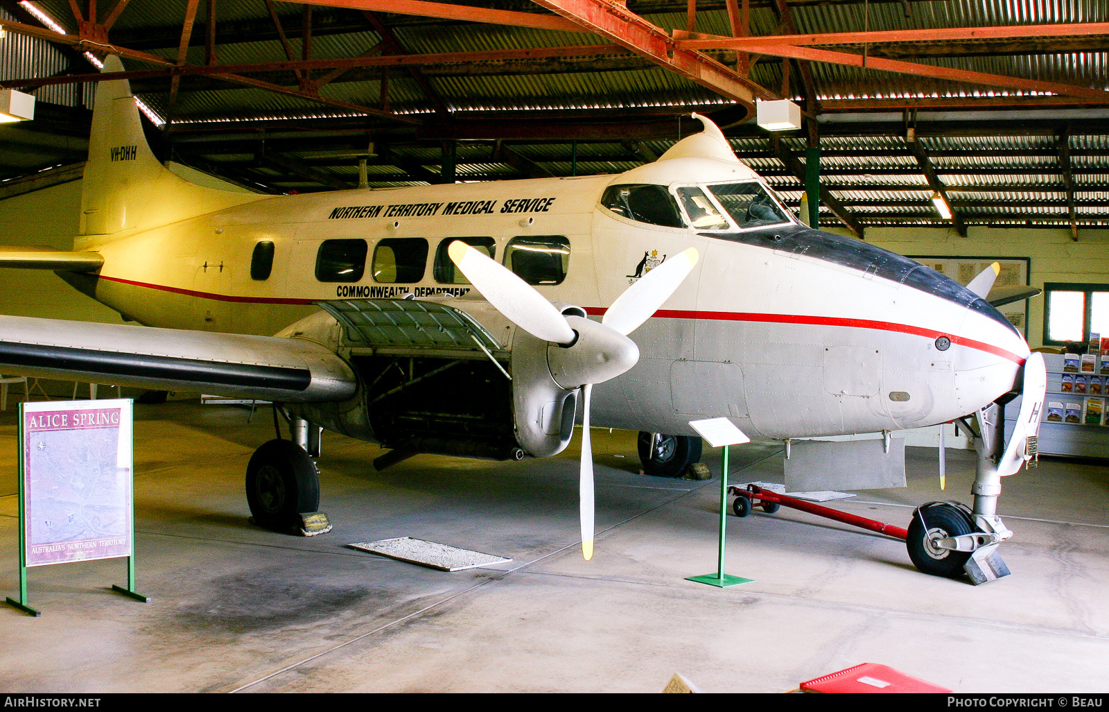 Aircraft Photo of VH-DHH | De Havilland D.H. 104 Dove 6 | Commonwealth Department Of Health | AirHistory.net #359511