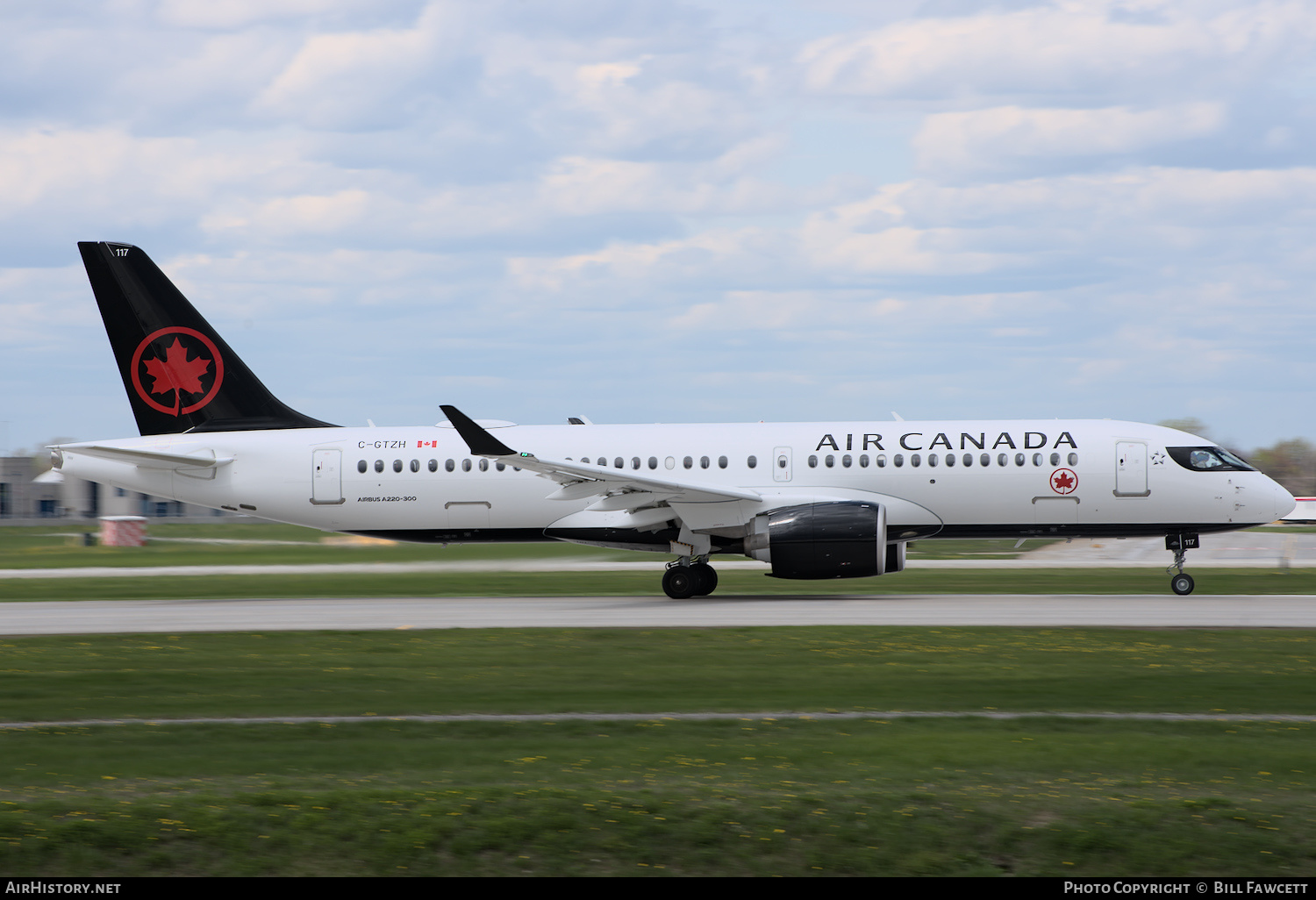 Aircraft Photo of C-GTZH | Airbus A220-371 (BD-500-1A11) | Air Canada | AirHistory.net #359657