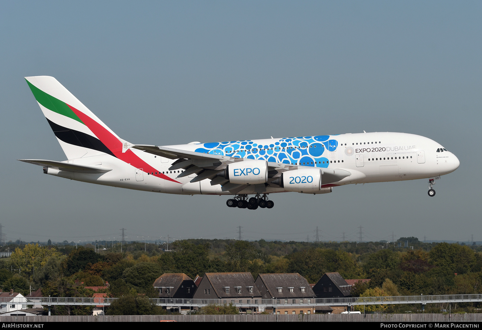 Aircraft Photo of A6-EVH | Airbus A380-842 | Emirates | AirHistory.net #359716