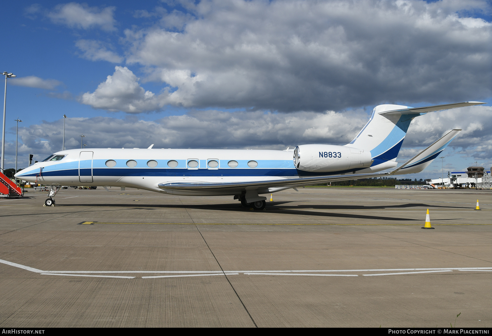 Aircraft Photo of N8833 | Gulfstream Aerospace G650 (G-VI) | AirHistory.net #359721