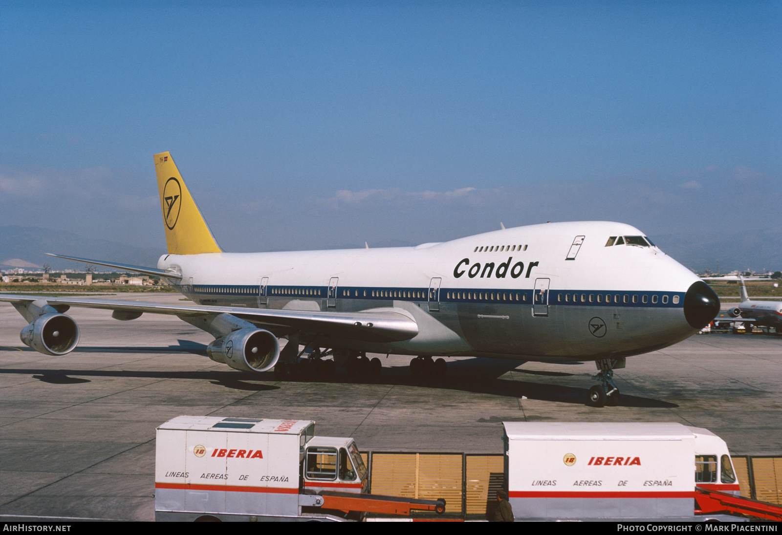 Aircraft Photo of D-ABYH | Boeing 747-230B | Condor Flugdienst | AirHistory.net #359743