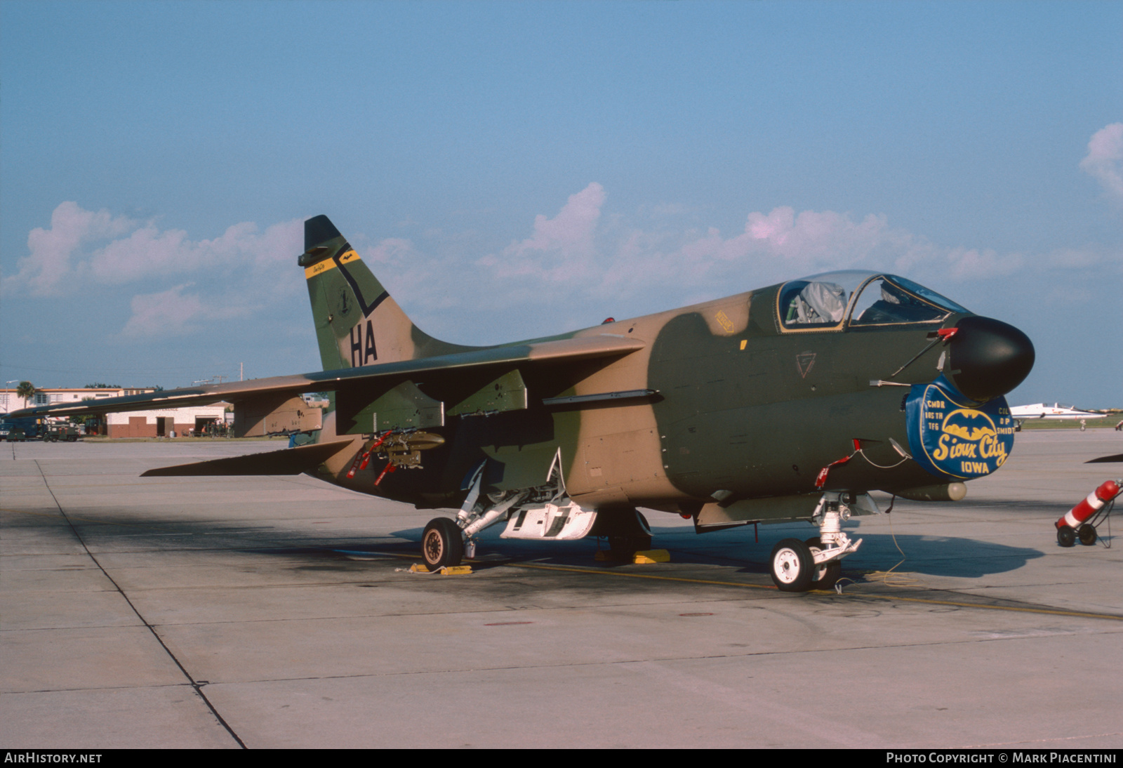 Aircraft Photo of 72-0190 / AF72-190 | LTV A-7D Corsair II | USA - Air Force | AirHistory.net #359763