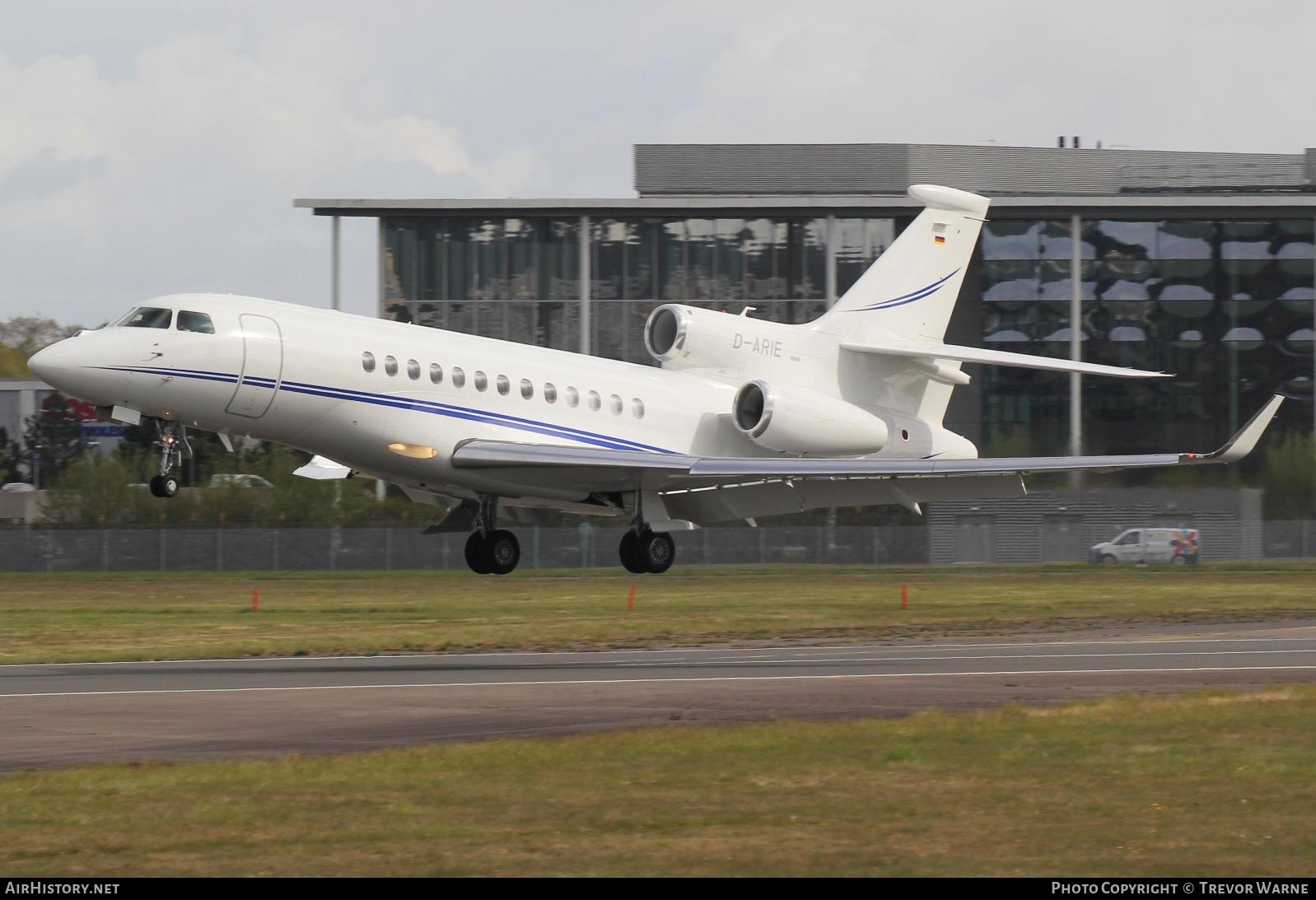 Aircraft Photo of D-ARIE | Dassault Falcon 7X | AirHistory.net #359775