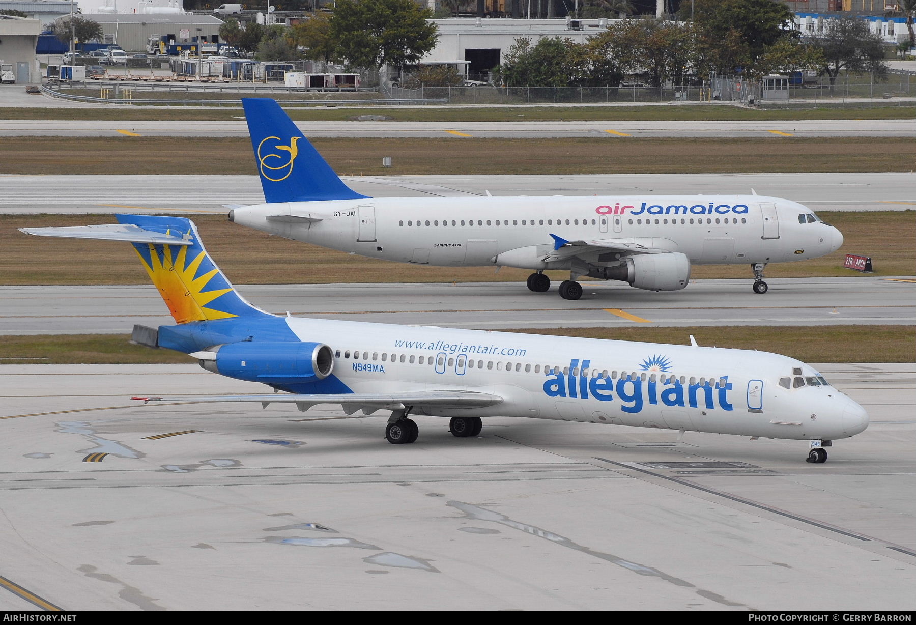 Aircraft Photo of N949MA | McDonnell Douglas MD-87 (DC-9-87) | Allegiant Air | AirHistory.net #359808