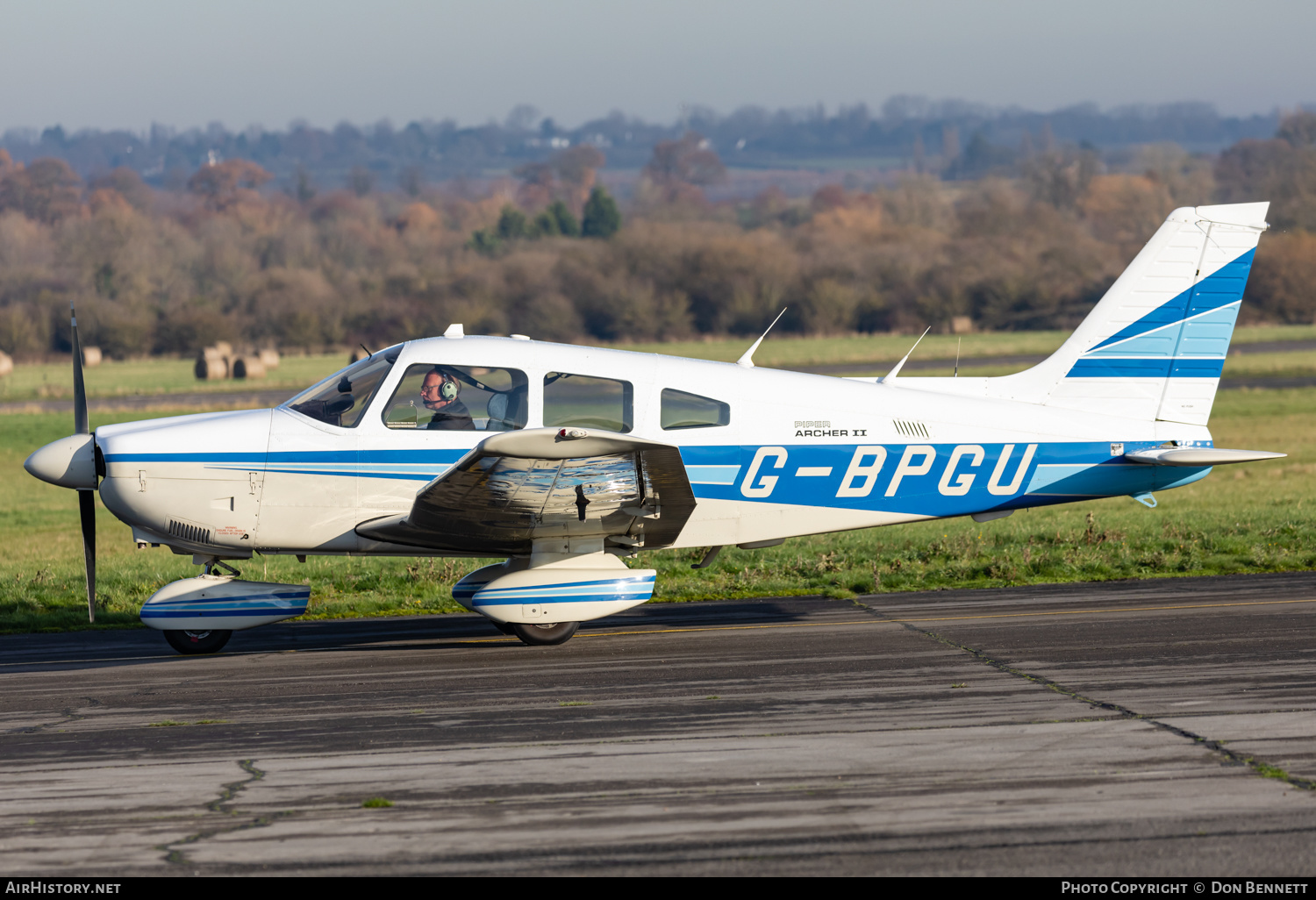 Aircraft Photo of G-BPGU | Piper PA-28-181 Archer II | AirHistory.net #359923