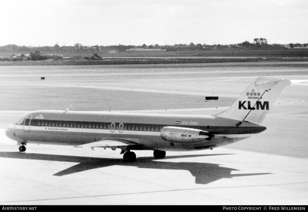 Aircraft Photo of PH-DNV | McDonnell Douglas DC-9-32 | KLM - Royal Dutch Airlines | AirHistory.net #360240