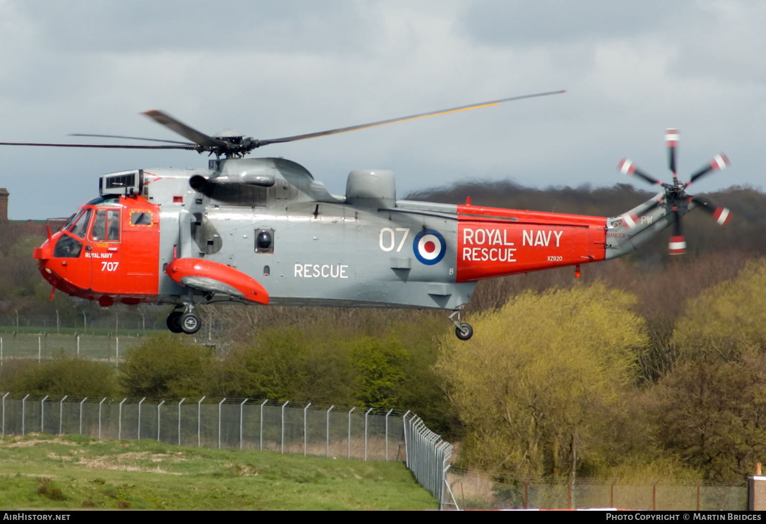 Aircraft Photo of XZ920 | Westland WS-61 Sea King HU5 | UK - Navy | AirHistory.net #360250