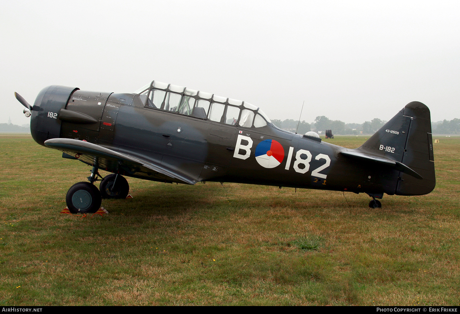 Aircraft Photo of PH-TBR / B-182 | North American AT-16 Harvard IIB | Koninklijke Luchtmacht Historische Vlucht | Netherlands - Air Force | AirHistory.net #360253