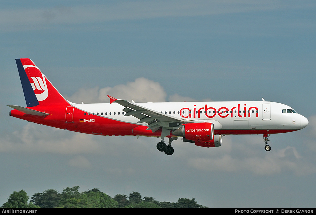 Aircraft Photo of D-ABZI | Airbus A320-216 | Air Berlin | AirHistory.net #360446