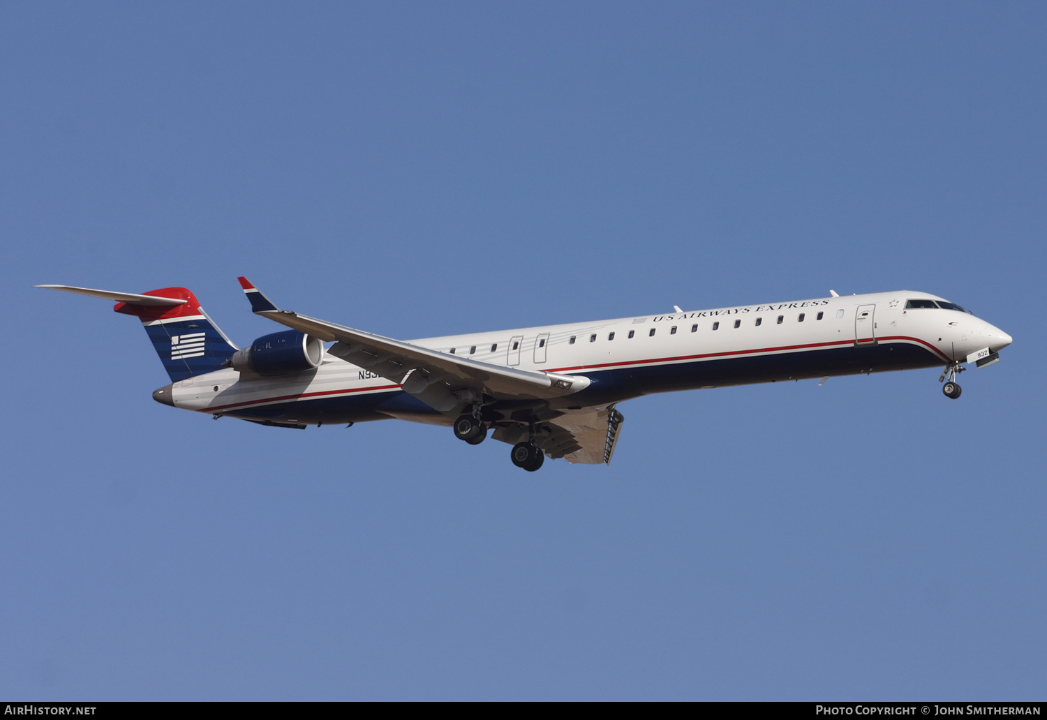 Aircraft Photo of N932LR | Bombardier CRJ-900ER (CL-600-2D24) | US Airways Express | AirHistory.net #360498