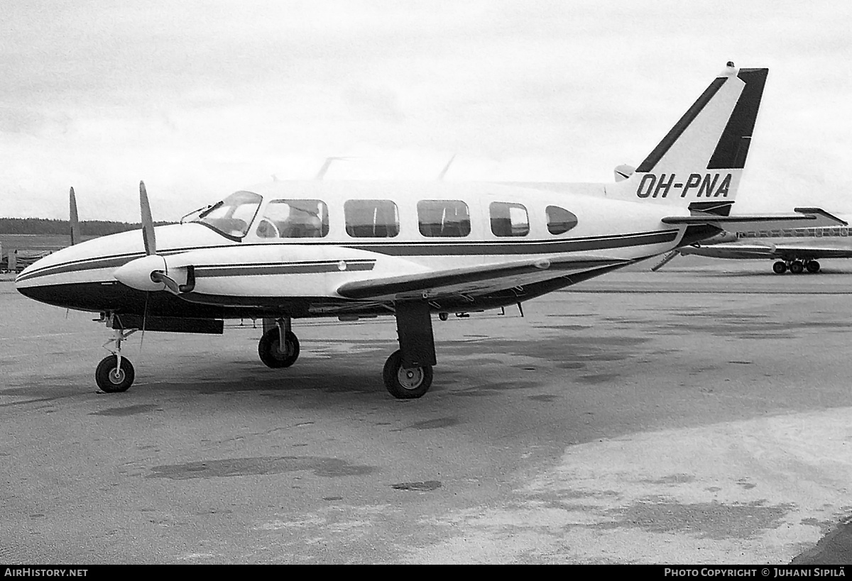 Aircraft Photo of OH-PNA | Piper PA-31-310 Navajo | AirHistory.net #360554