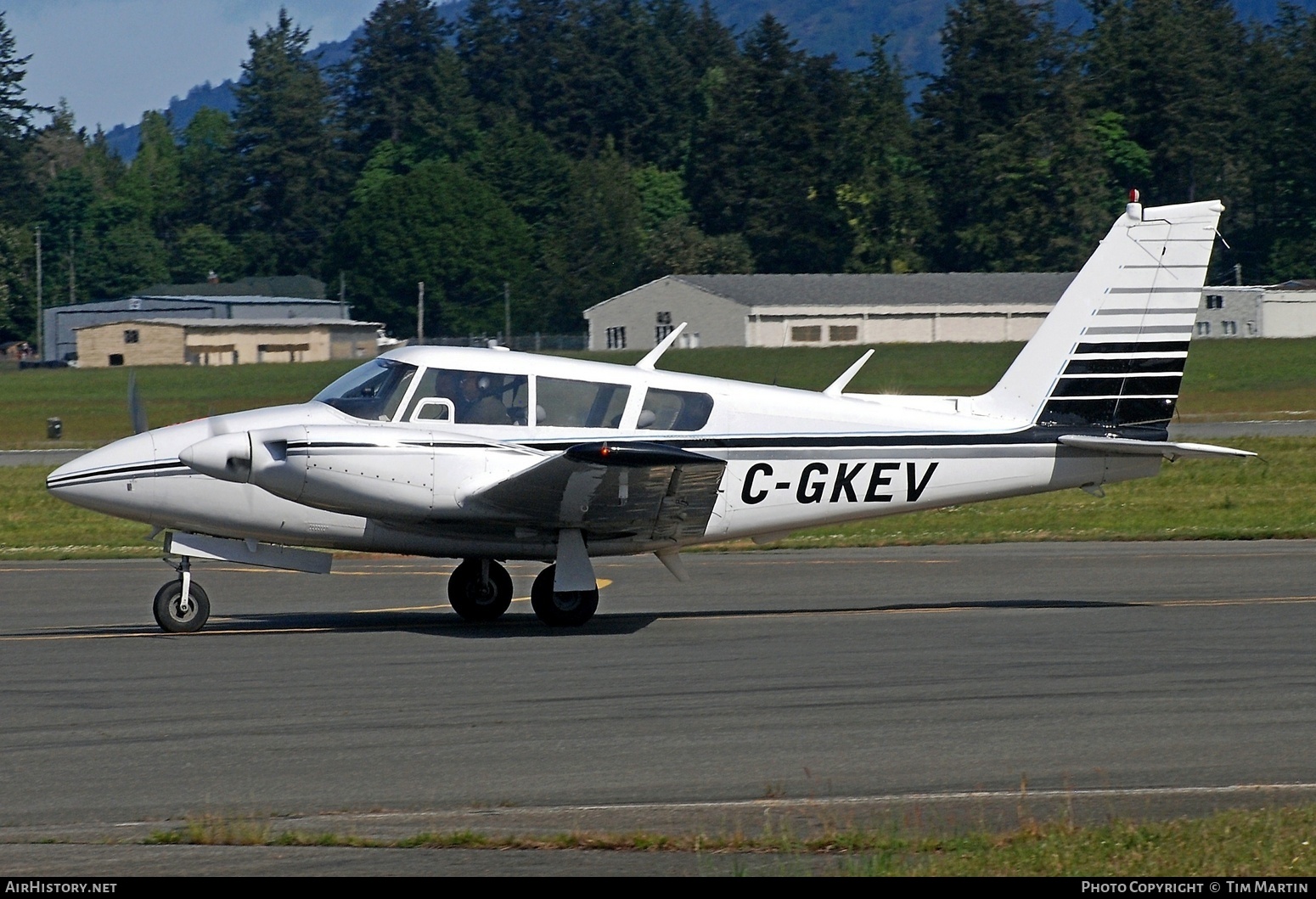 Aircraft Photo of C-GKEV | Piper PA-30-160 Twin Comanche B | AirHistory.net #360571