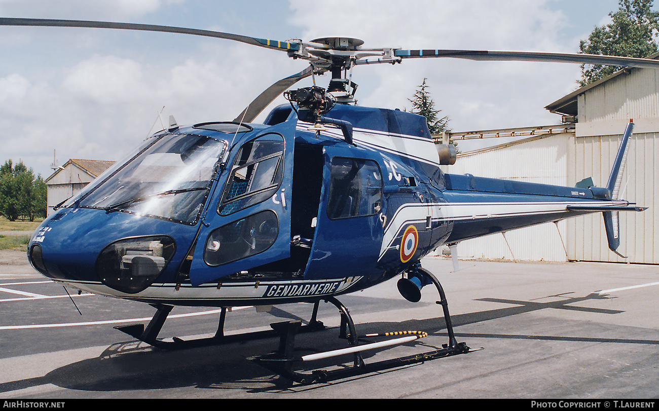 Aircraft Photo of 1916 | Aerospatiale AS-350BA Ecureuil | France - Gendarmerie | AirHistory.net #360605