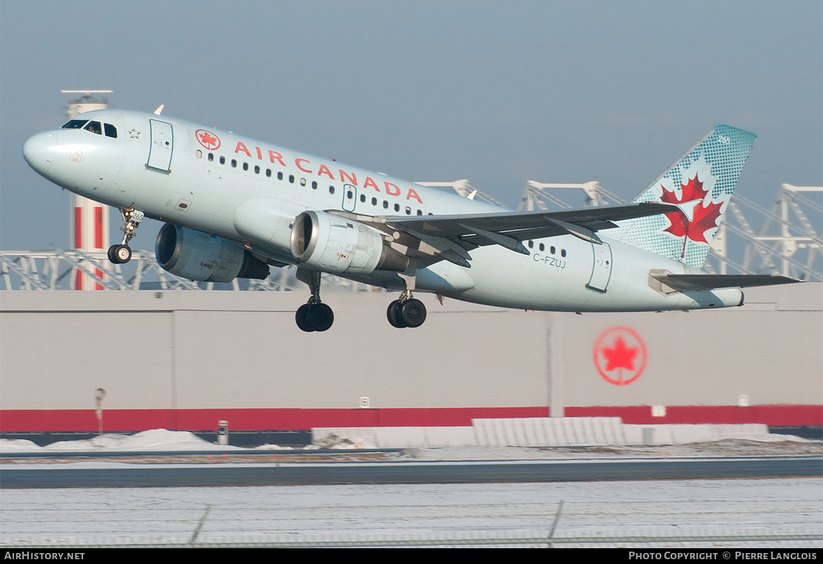 Aircraft Photo of C-FZUJ | Airbus A319-114 | Air Canada | AirHistory.net #360616