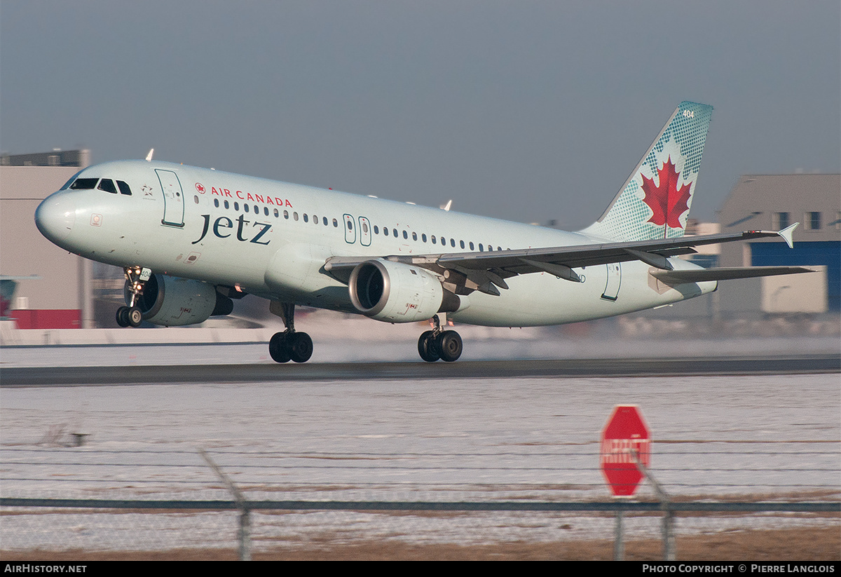 Aircraft Photo of C-FPWD | Airbus A320-211 | Air Canada Jetz | AirHistory.net #360617