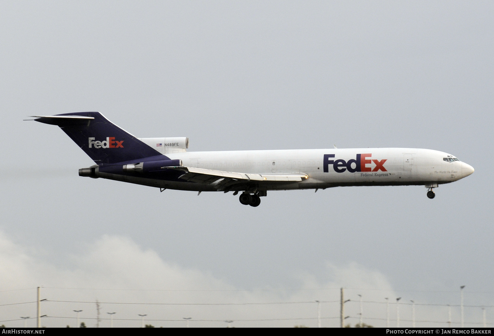 Aircraft Photo of N489FE | Boeing 727-227/Adv(F) | Fedex - Federal Express | AirHistory.net #360663