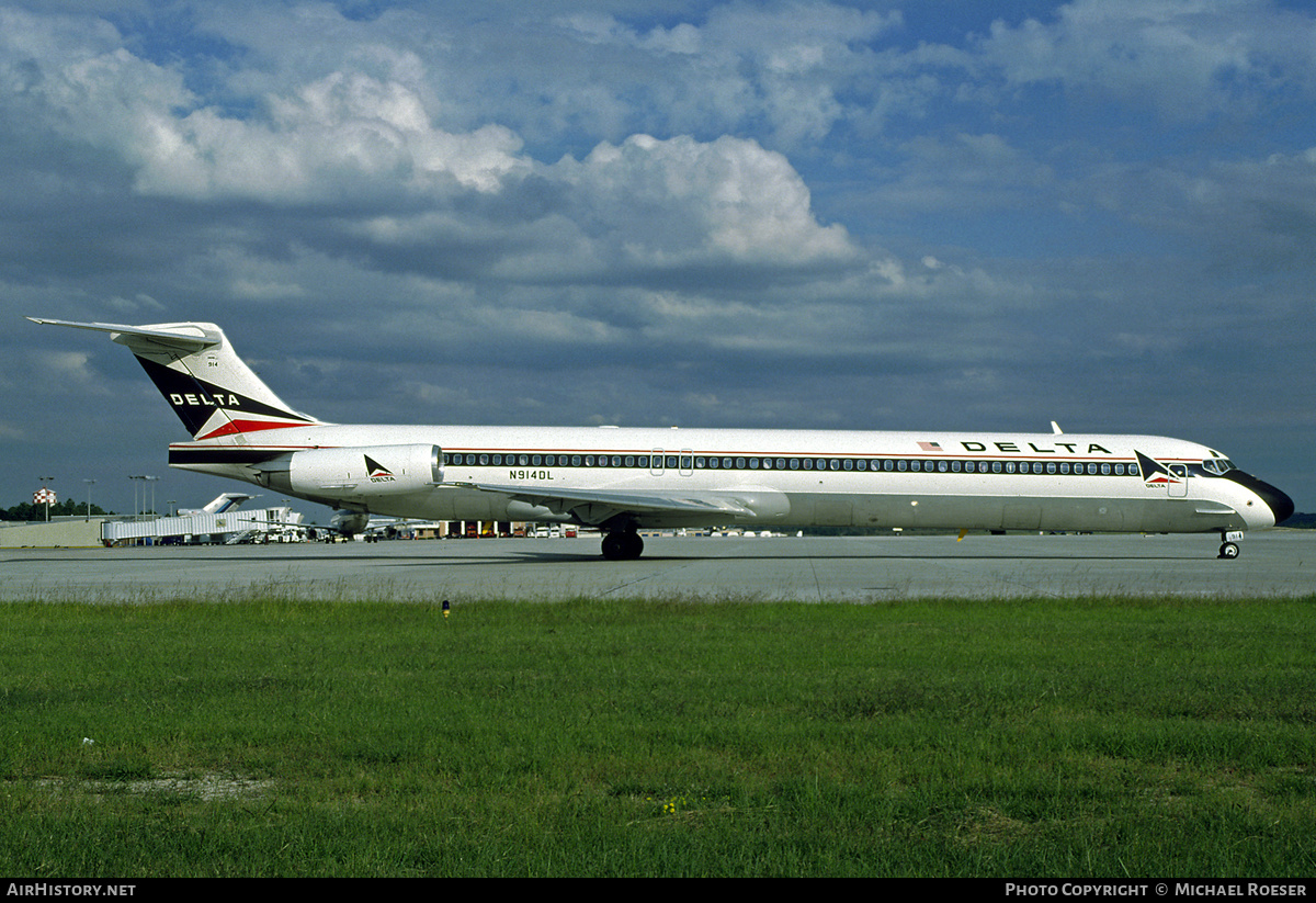 Aircraft Photo of N914DL | McDonnell Douglas MD-88 | Delta Air Lines | AirHistory.net #360699