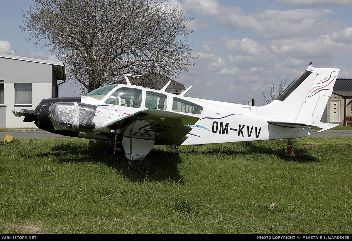 Aircraft Photo of OM-KVV | Beech E55 Baron | AirHistory.net #360701